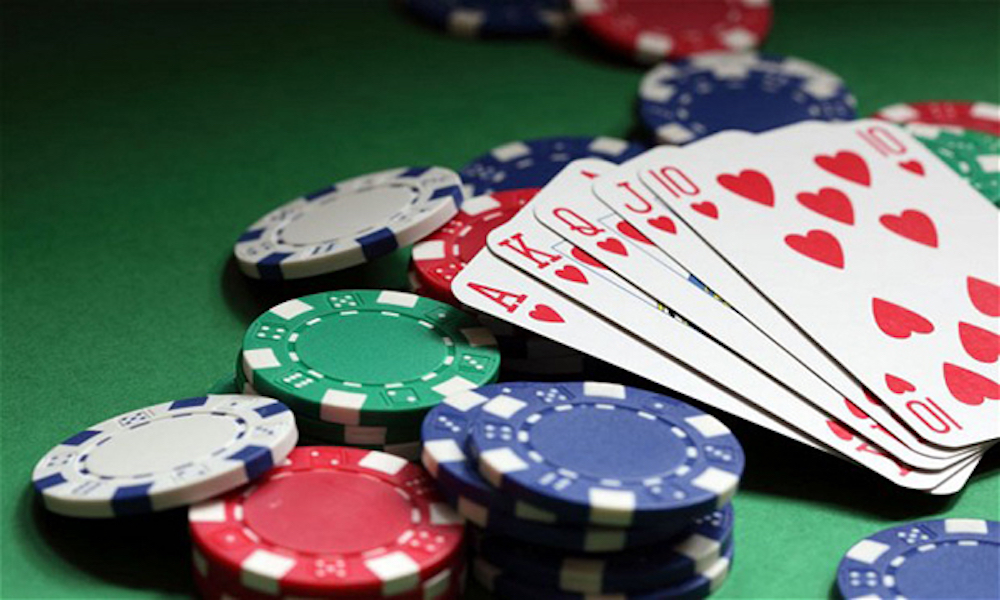 Cách chơi bài Poker chuẩn