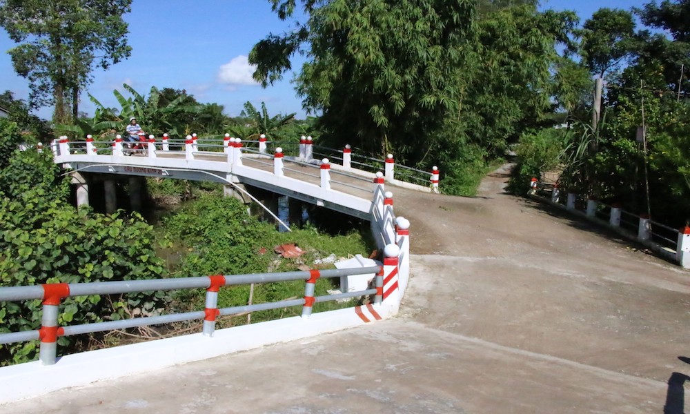 Đá Gà SV388 Fun tài trợ 100% chi phí xây cầu tại xã Ô Long Vỹ và xã Khánh Hòa